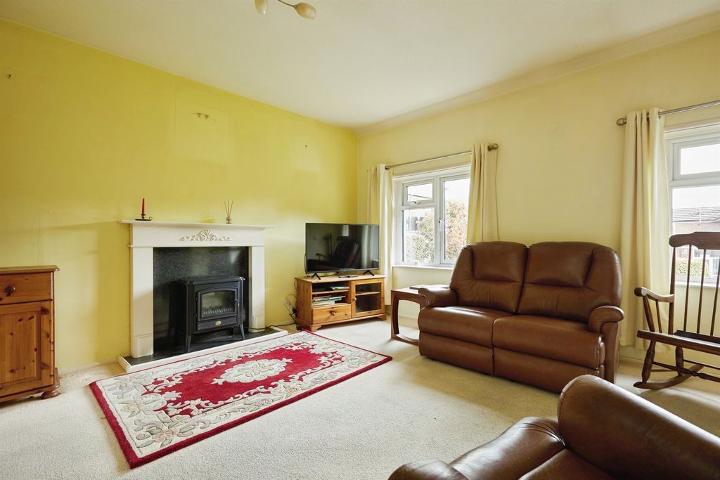 Additional image 13 of 1 bed flat for saleSt. Edwards Court, Shaftesbury SP7