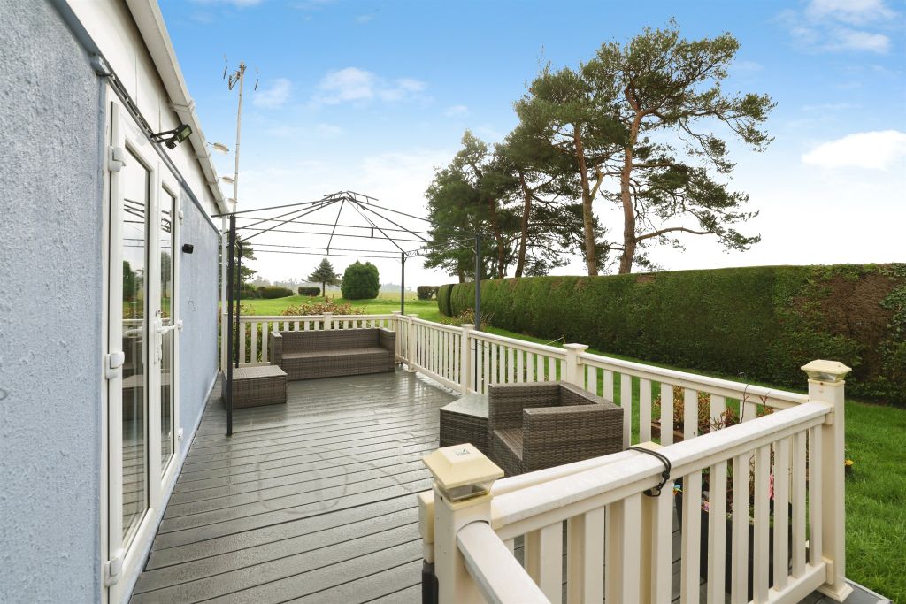 Additional image 12 of 2 bed mobile/park home for saleHillview Park Home Estate, Oare, Marlborough SN8