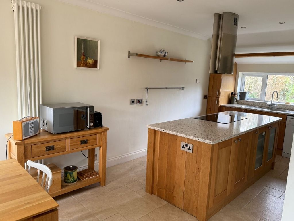 Additional image 9 of 4 bed bungalow for salePitton, Salisbury SP5
