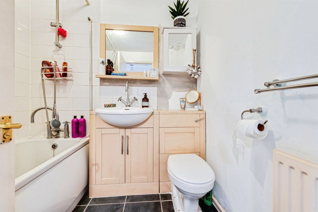 Additional image 8 of 2 bed terraced house for saleHorton Road, Swindon SN2