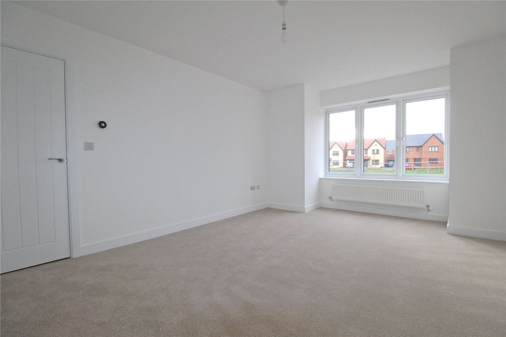 4 bed detached house for salePlot 105, Weavers Meadow, Trowbridge BA14 photo 3