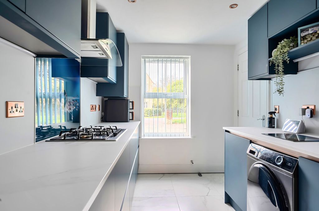 Additional image 3 of 4 bed terraced house for saleEstella Close, Haydon End, Swindon, Wiltshire SN25