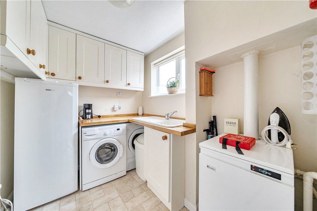 Additional image 7 of 4 bed detached house for salePlantation Road, West Wellow, Romsey, Hampshire SO51