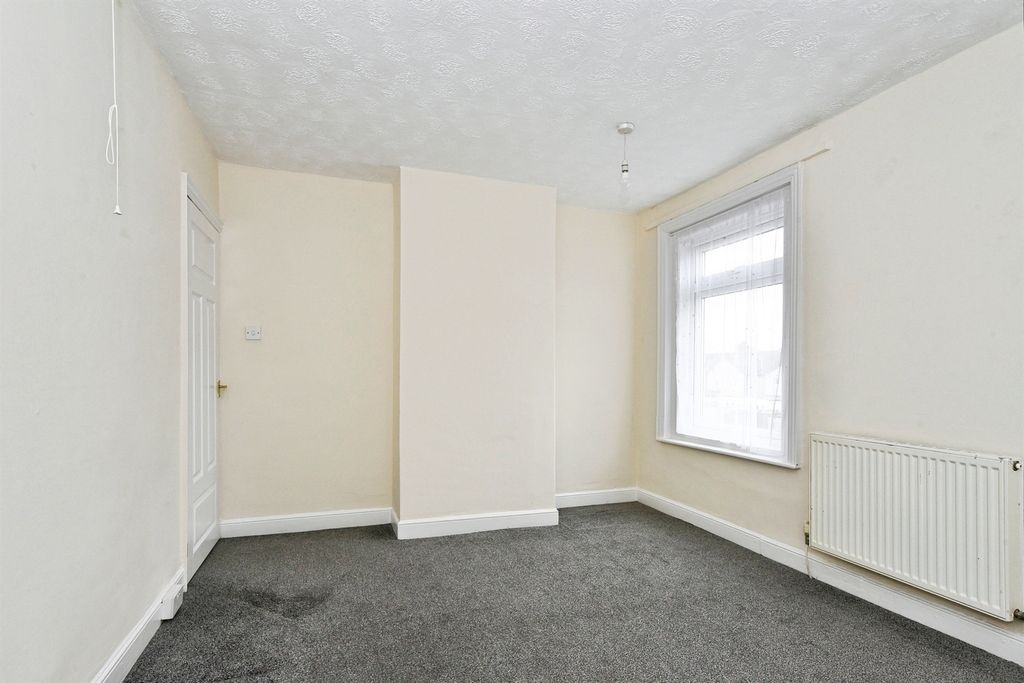 Additional image 5 of 2 bed terraced house for saleRayfield Grove, Swindon SN2
