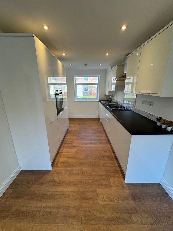 Additional image 11 of 4 bed terraced house for saleHolbeck, Bracknell, Berkshire RG12