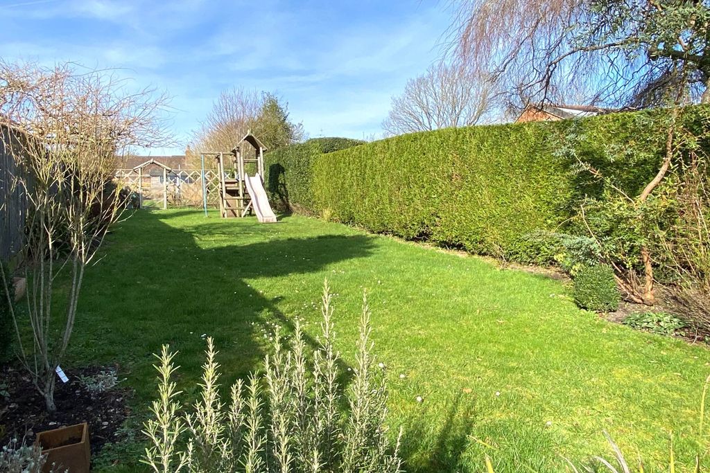 Additional image 3 of 4 bed detached house for saleOxford Street, Ramsbury, Marlborough SN8