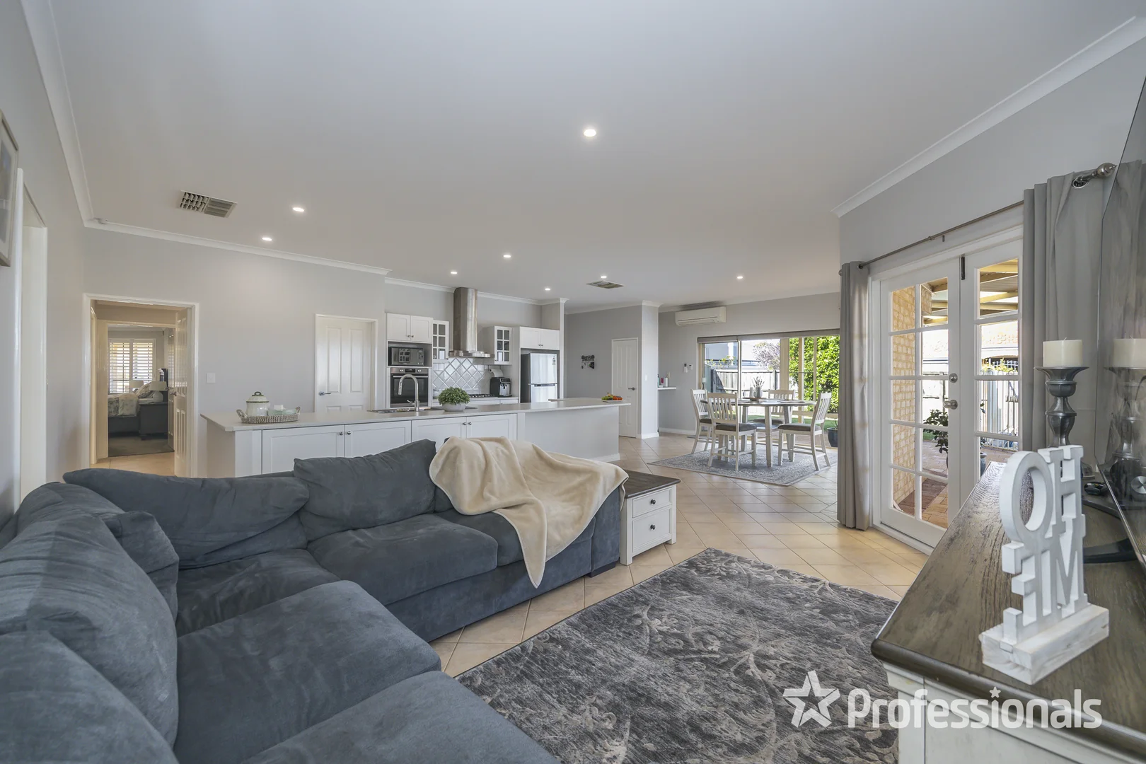 Additional image 4 of Ellenbrook WA 6069