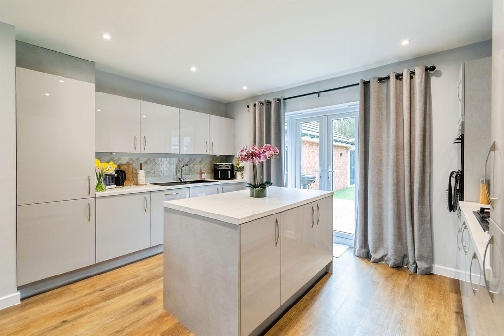 Additional image 5 of 4 bed detached house for saleAssart Way, Chippenham SN14