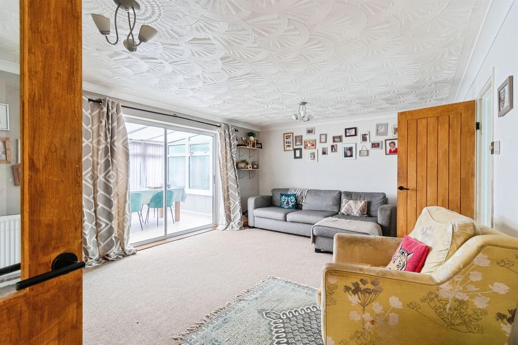 Additional image 5 of 3 bed terraced house for salePinewood Way, North Colerne, Chippenham SN14