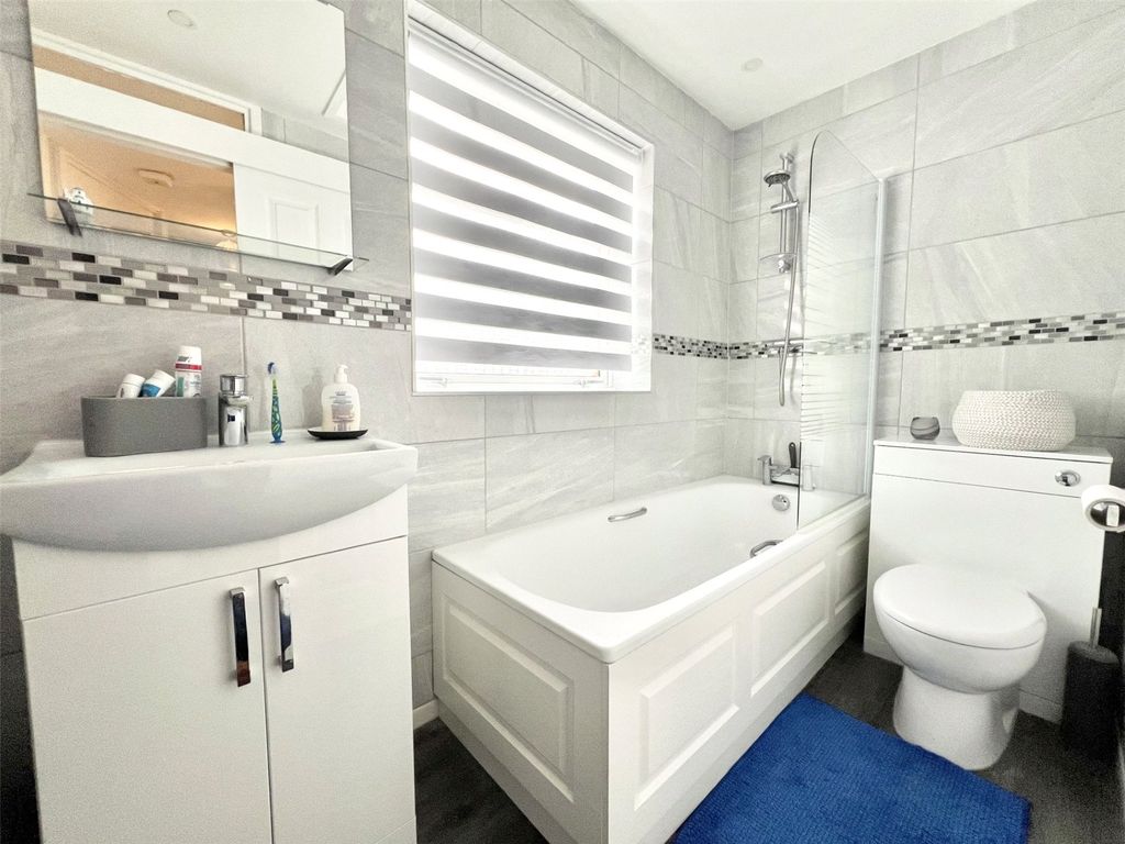 Additional image 24 of 4 bed detached house for saleFairlawn, Swindon, Wiltshire SN3