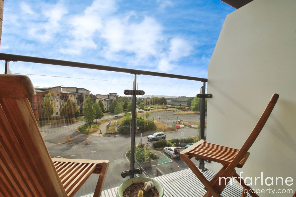 Additional image 9 of 1 bed flat for saleLowry Way, Swindon SN3
