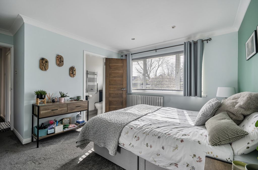 Additional image 8 of 4 bed detached house for saleNorth Lane, Nomansland, Salisbury SP5