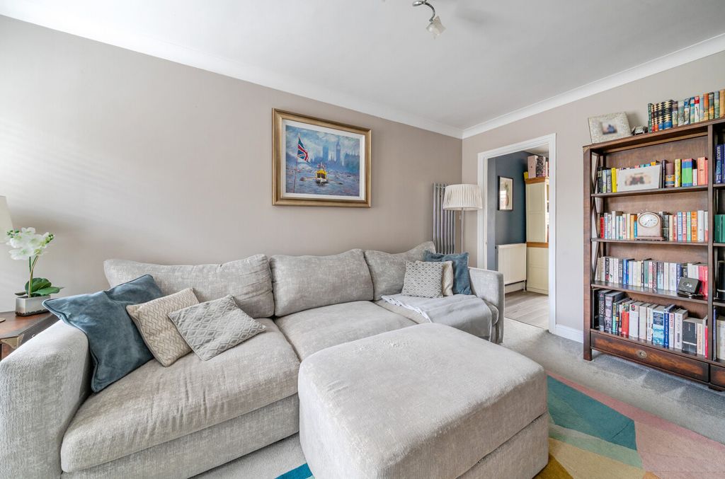 Additional image 13 of 2 bed end terrace house for saleWoodhouse Street, Binfield, Bracknell RG42