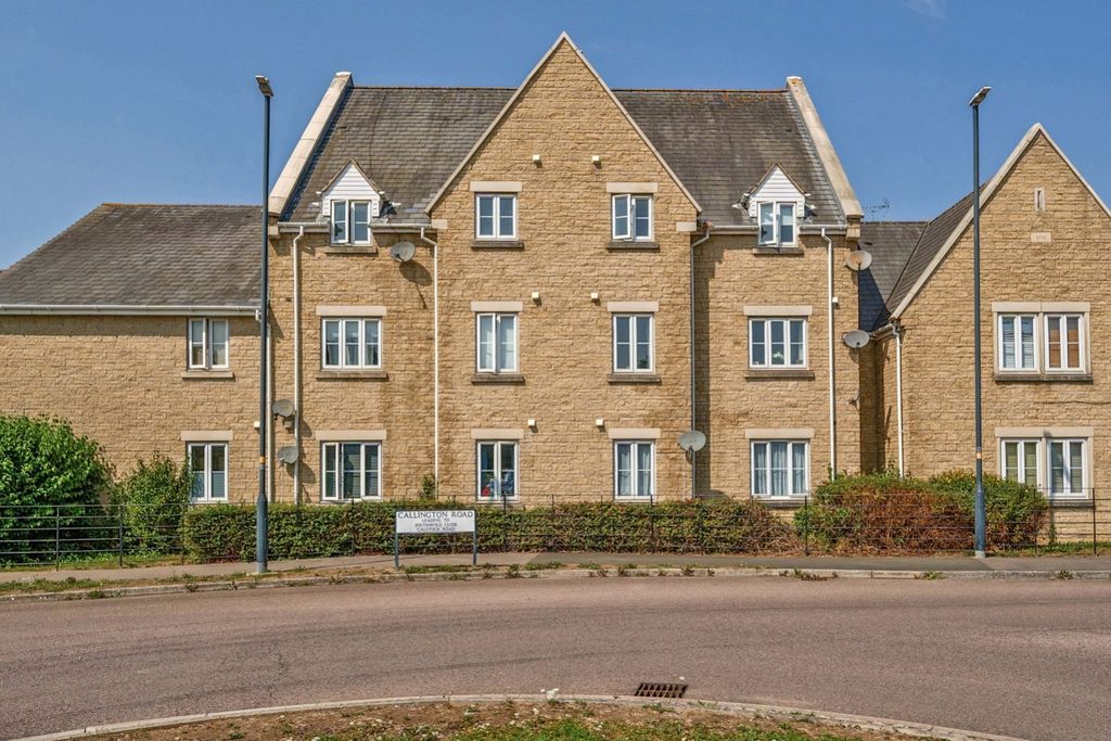 2 bed flat for saleCallington Road, Swindon SN25