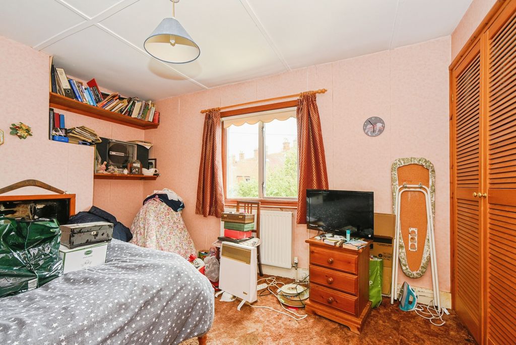 Additional image 13 of 2 bed terraced house for saleEstcourt Crescent, Devizes SN10