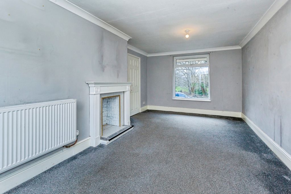 Additional image 5 of 3 bed end terrace house for saleCalfridus Way, Bracknell, Berkshire RG12