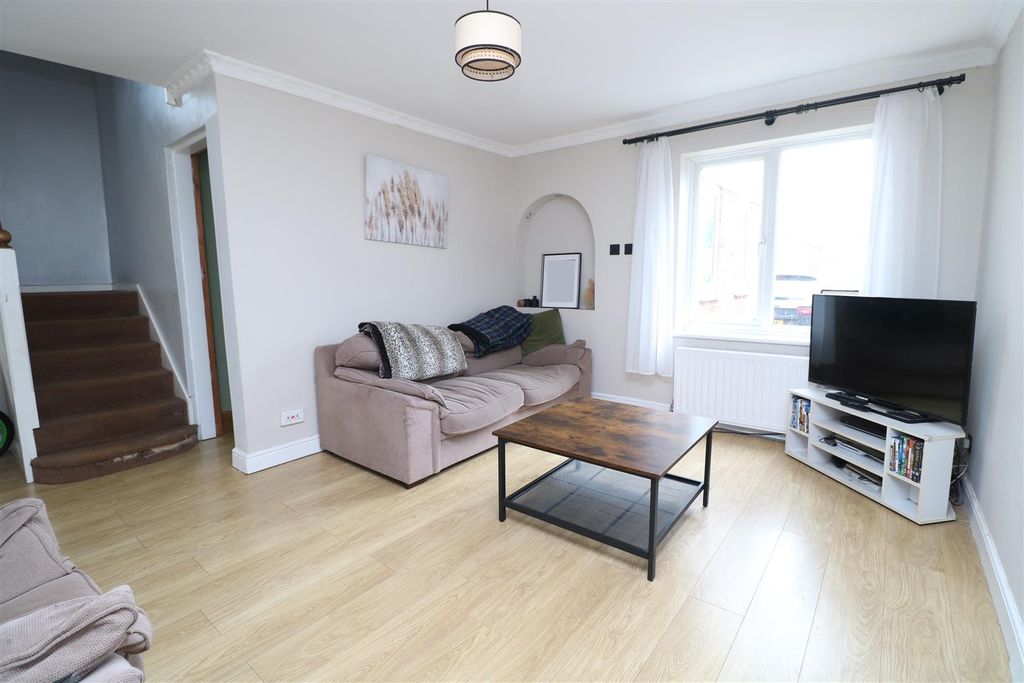 Additional image 3 of 3 bed semi-detached house for saleCrawley Crescent, Broadmead, Trowbridge BA14