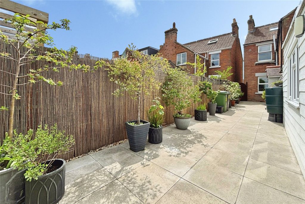 Additional image 16 of 3 bed semi-detached house for saleStation Road, Westbury BA13