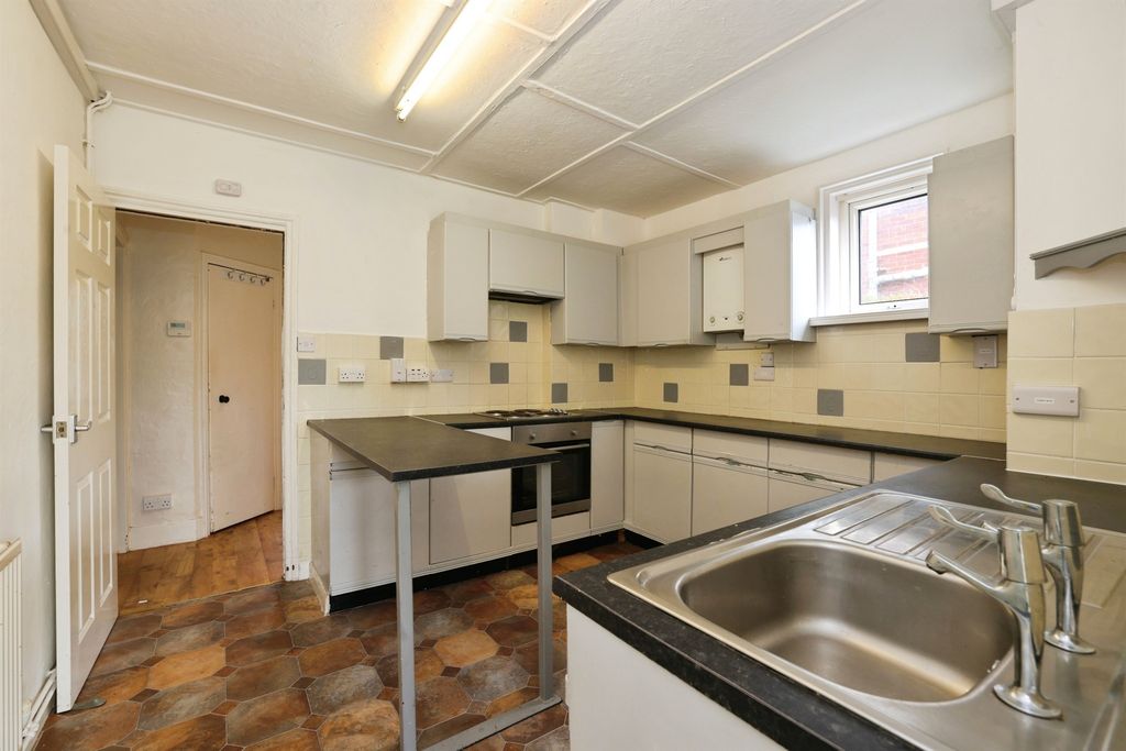 Additional image 5 of 3 bed semi-detached house for saleNursteed Road, Devizes SN10