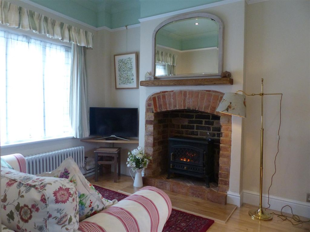Additional image 2 of 1 bed terraced house for saleBridewell Street, Devizes SN10