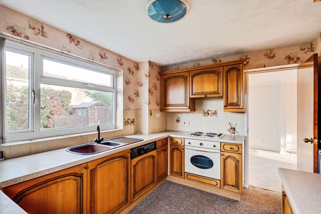 Additional image 7 of 4 bed detached house for saleVespasian Close - Coleview, Swindon SN3