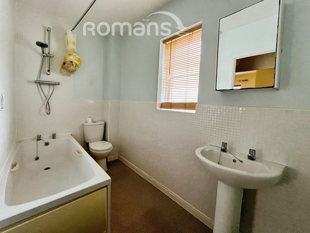 Additional image 8 of 2 bed flat for saleMaybold Crescent, Swindon, Wiltshire SN25
