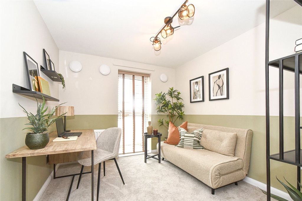 Additional image 12 of 2 bed flat for saleFoundry Lane, Chippenham, Wiltshire SN15