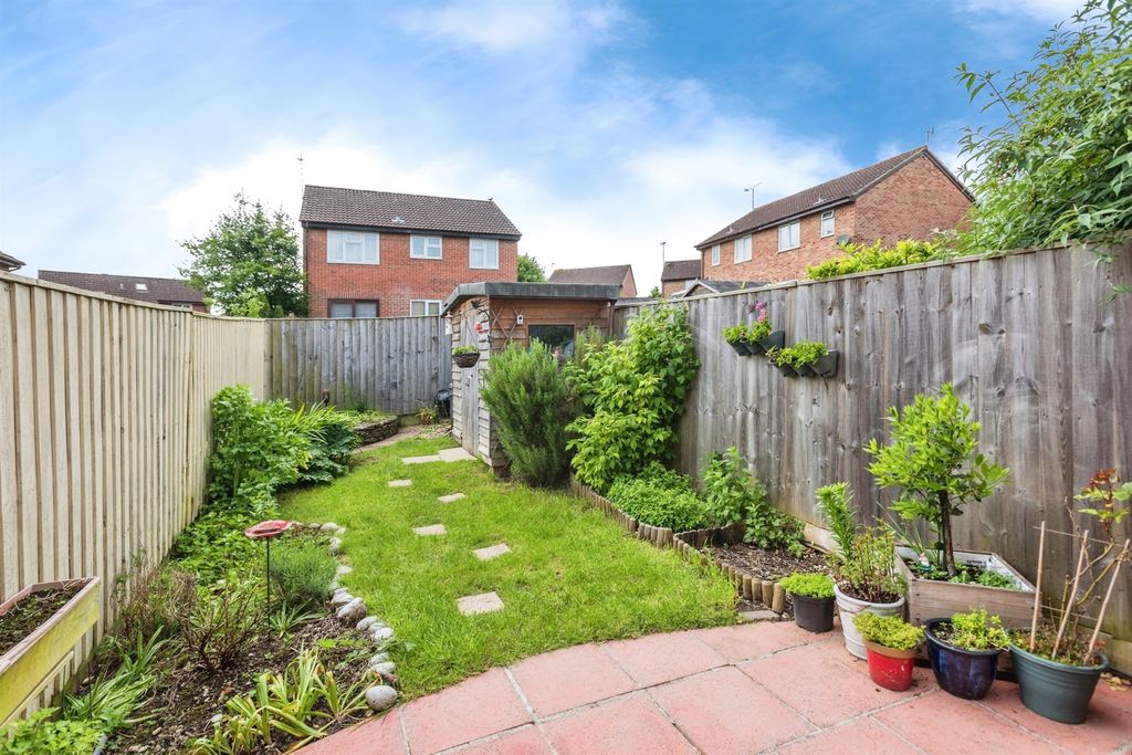 Additional image 4 of 2 bed end terrace house for saleLomond Close, Sparcells, Swindon SN5