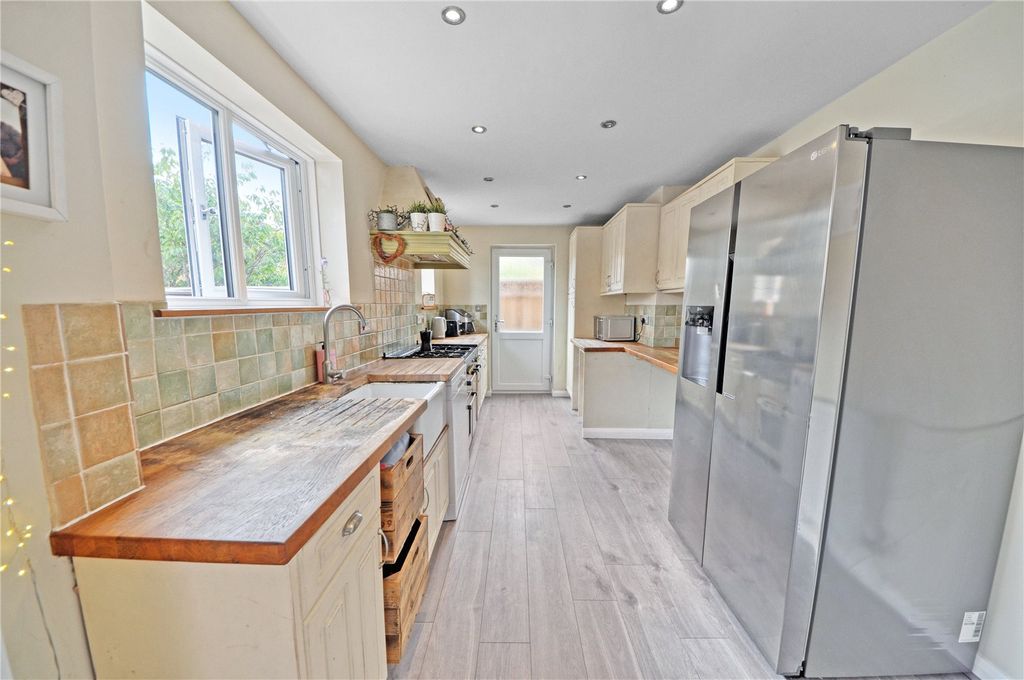 Additional image 11 of 4 bed detached house for saleGifford Road, Stratton, Swindon SN3