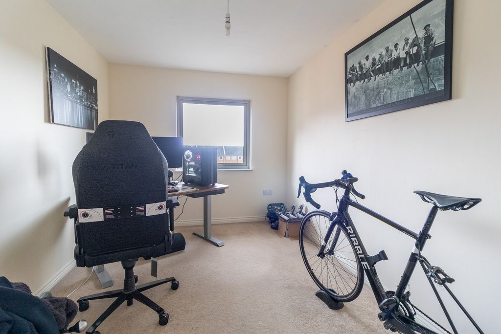 Additional image 10 of 2 bed flat for saleYersin Court, Swindon SN1