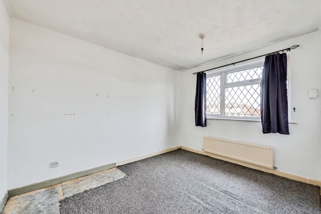 Additional image 13 of 4 bed semi-detached house for saleCastlefield Close, Eastleaze, Swindon SN5
