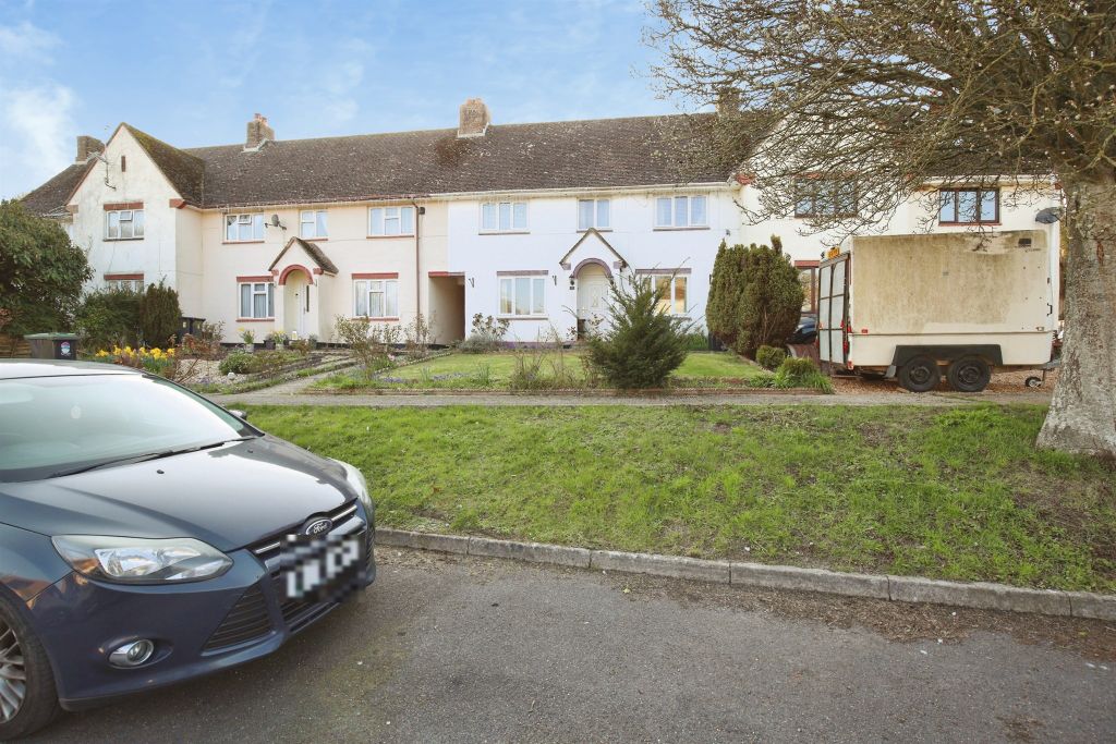 3 bed terraced house for saleThe Croft, Newton Toney, Salisbury SP4