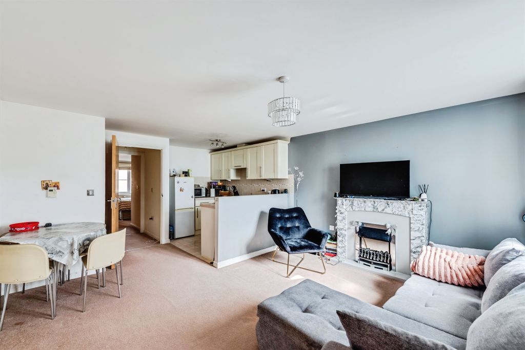 Additional image 3 of 1 bed maisonette for saleHavisham Drive, Swindon SN25