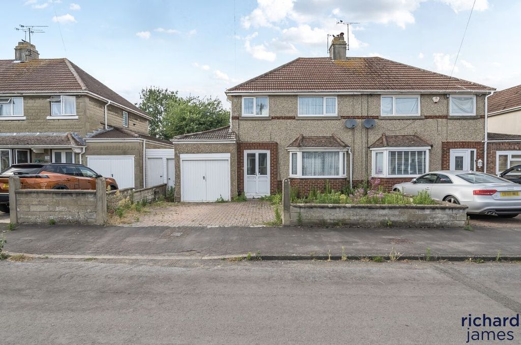 Additional image 18 of 3 bed semi-detached house for saleWoodside Avenue, Old Walcot, Swindon SN3
