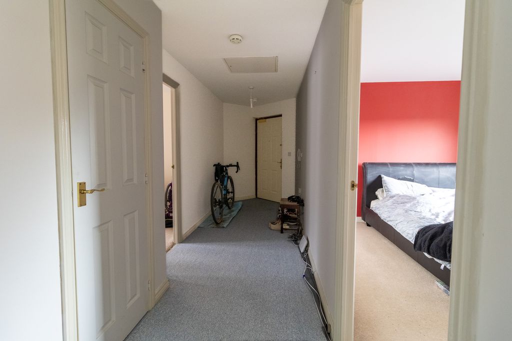 Additional image 4 of 2 bed flat for saleYersin Court, Swindon SN1