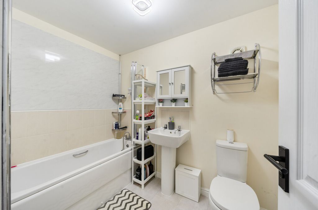 Additional image 21 of 5 bed detached house for salePolesdon Avenue, Coate, Swindon SN3