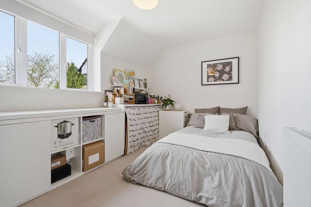 Additional image 8 of 3 bed semi-detached house for saleKennel Wood, Ascot SL5