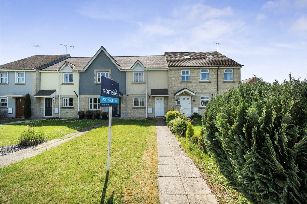 2 bed terraced house for saleStockham Close, Cricklade, Swindon SN6