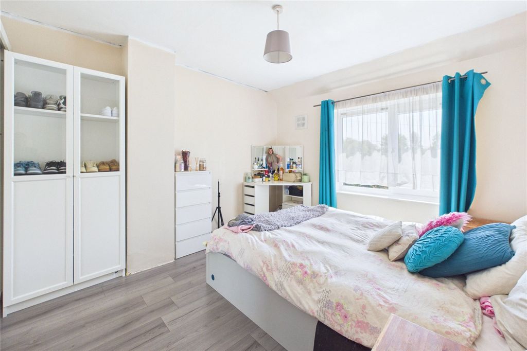 Additional image 11 of 3 bed end terrace house for saleAkers Way, Moredon, Swindon SN2