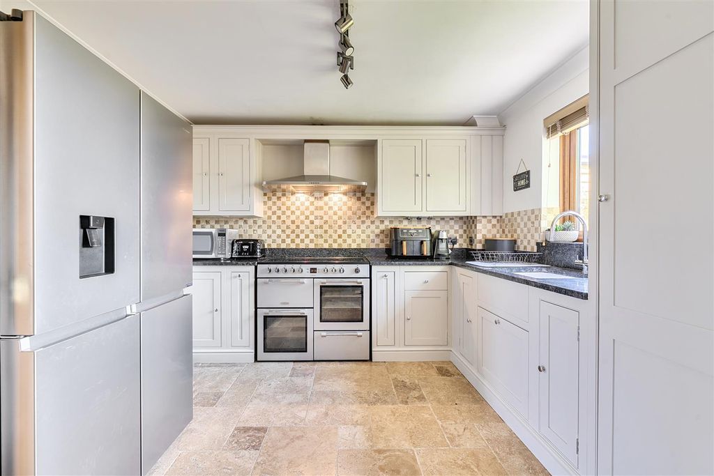 Additional image 3 of 3 bed detached bungalow for saleMalmesbury Road, Chippenham SN15