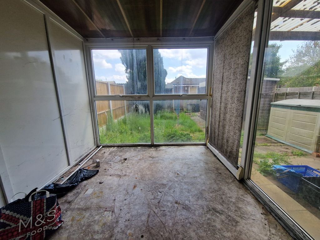 Additional image 6 of 3 bed terraced house for saleStour Walk, Swindon SN25