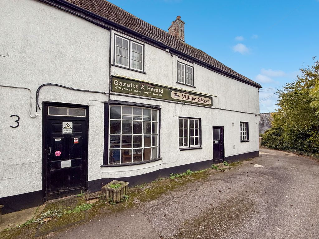 3 bed semi-detached house for saleThe Chantry, Bromham SN15