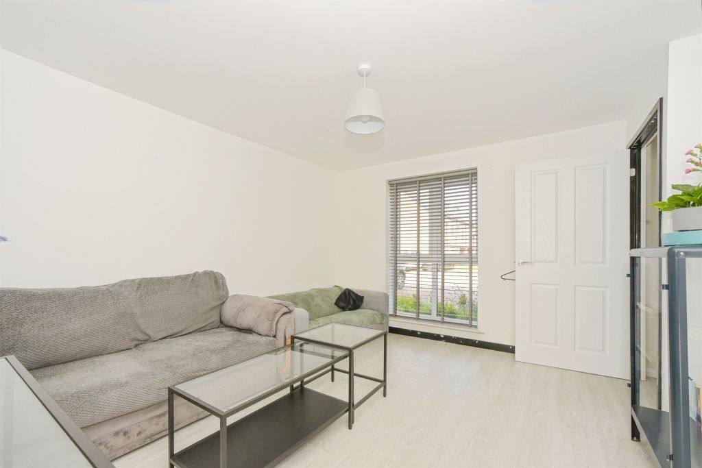 Additional image 7 of 3 bed semi-detached house for saleCrampton Road, Swindon SN3