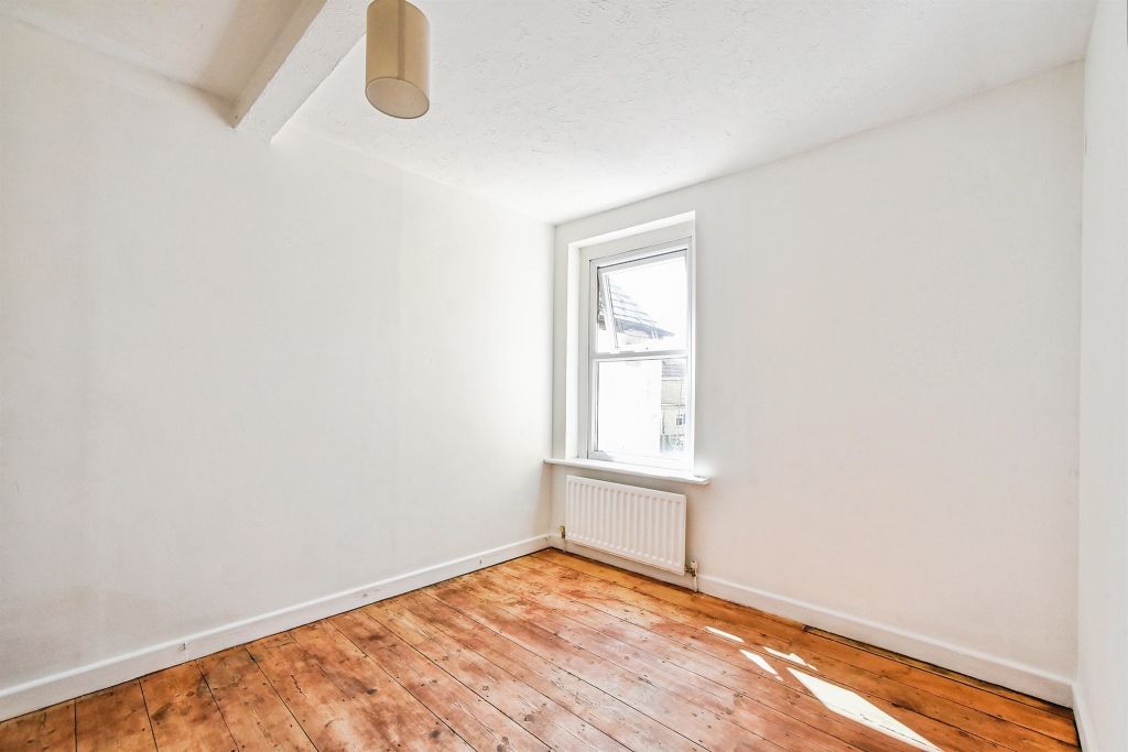 Additional image 7 of 3 bed terraced house for saleHigh Street, Haydon Wick, Swindon SN25