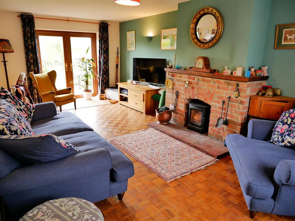 Additional image 3 of 5 bed detached house for saleNetherstreet, Bromham, Chippenham SN15