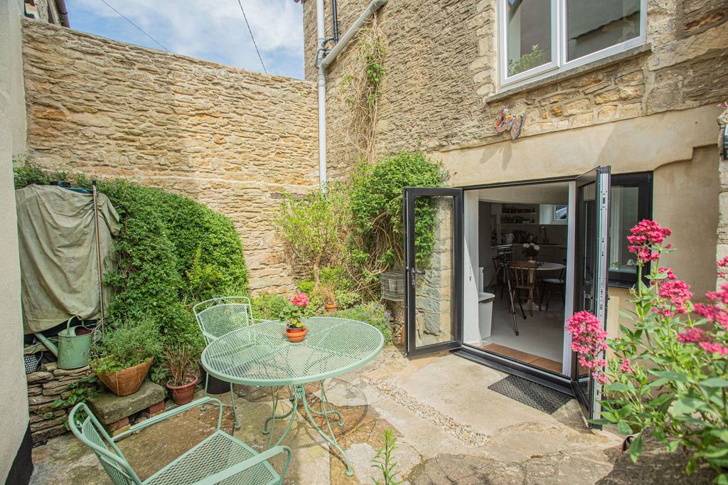 Additional image 13 of 3 bed semi-detached house for saleSherston, Wiltshire SN16