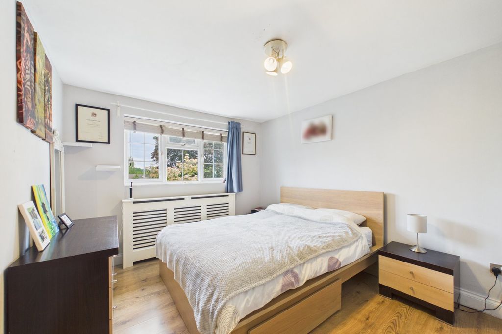 Additional image 5 of 3 bed terraced house for saleYardley, Bracknell, Berkshire RG12