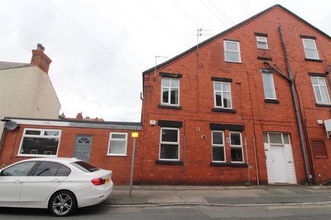 Bridge Road, Crosby L23