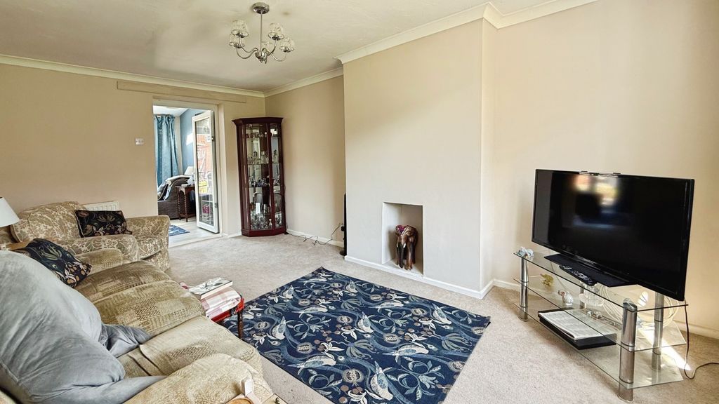 Additional image 4 of 3 bed terraced house for saleCedar Grove, Westbury BA13