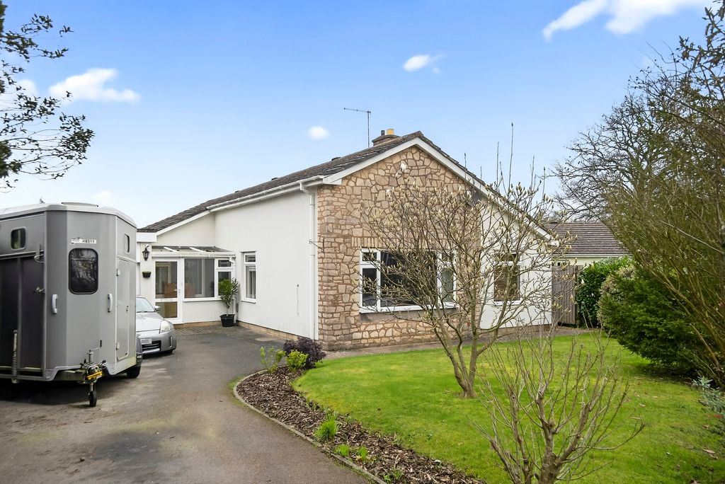 Additional image 23 of 4 bed detached bungalow for saleMoors Close - Kington Langley, Chippenham SN15